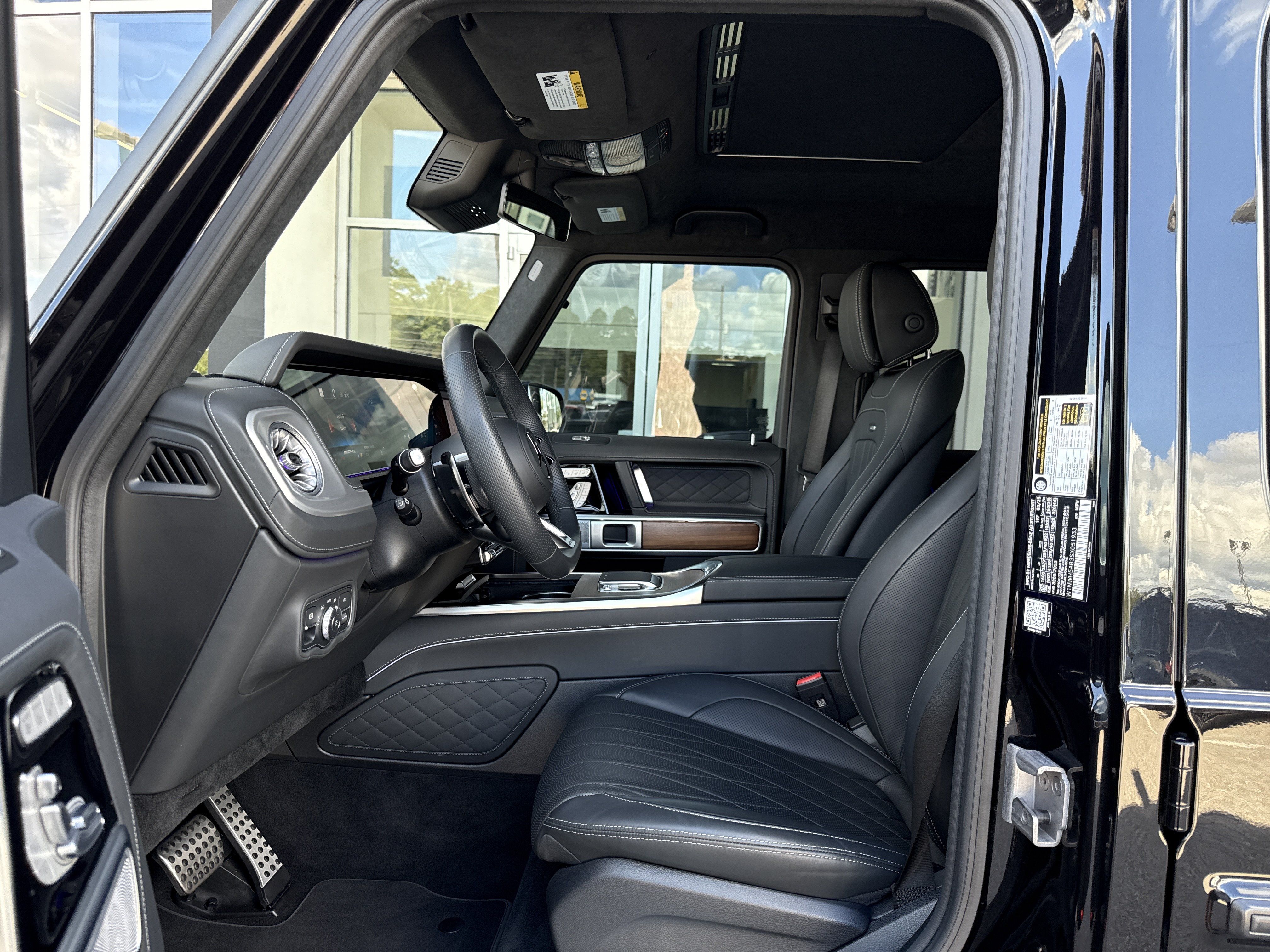 Used 2025 Mercedes-Benz G 63 AMG 4MATIC image 14