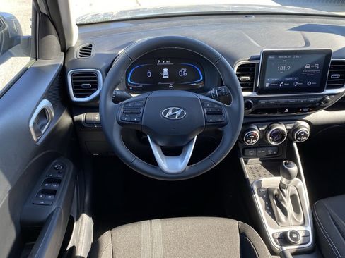 New 2026 Hyundai Venue SEL image 22