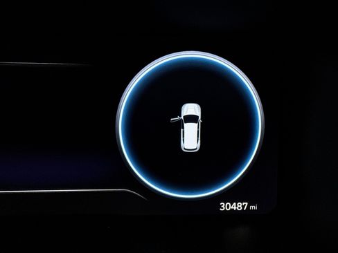 Used 2023 Hyundai Santa Fe Limited w/ Cargo Package image 10