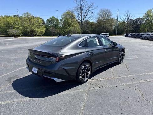 New 2026 Hyundai Sonata SEL FWD image 7