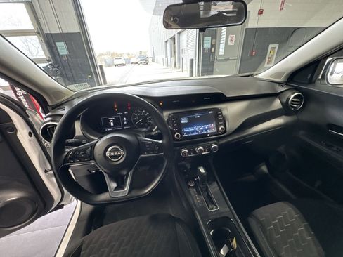 Certified 2024 Nissan Kicks SV FWD image 29