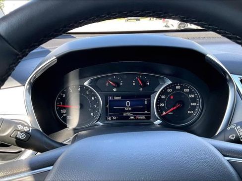 Used 2024 Chevrolet Equinox LT AWD/4WD image 13