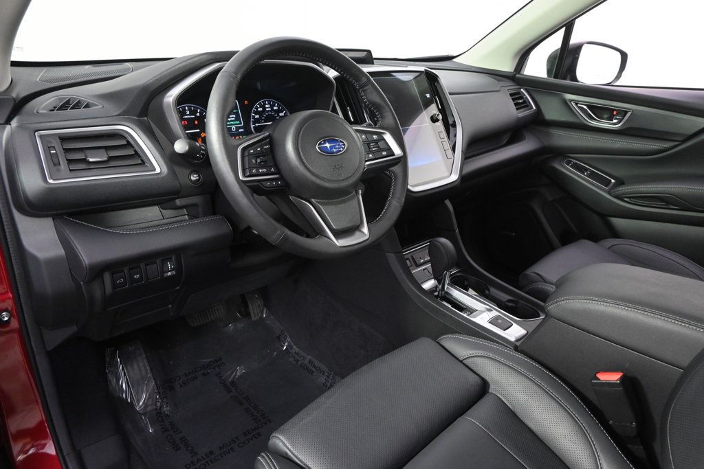 Used 2025 Subaru Ascent Limited AWD/4WD image 11