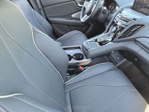 Certified 2025 Acura RDX SH-AWD w/ Advance Package image 14