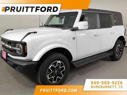 New 2025 Ford Bronco Outer Banks