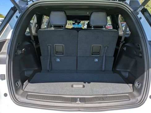 New 2025 Jeep Grand Cherokee L Limited w/ Black Appearance Package image 11