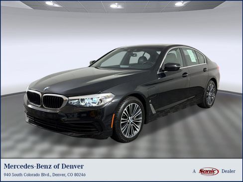 Used 2019 BMW 530e RWD image 1