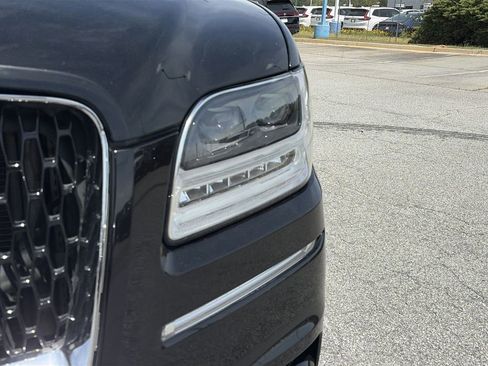 Used 2020 Lincoln Navigator Reserve w/ Equipment Group 208A Reserve AWD/4WD image 11