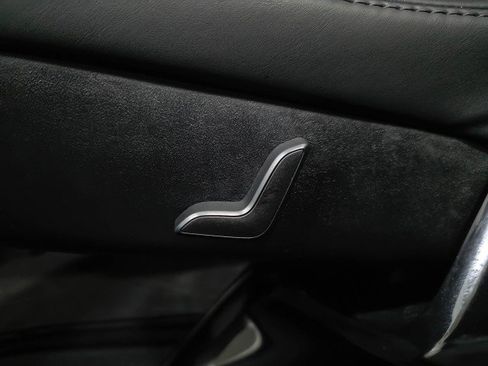 Used 2019 Tesla Model X Performance image 19