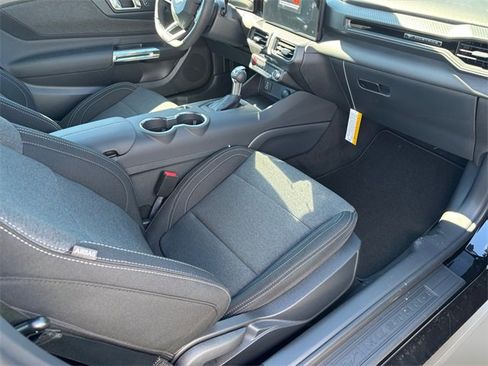 New 2025 Ford Mustang Coupe image 15