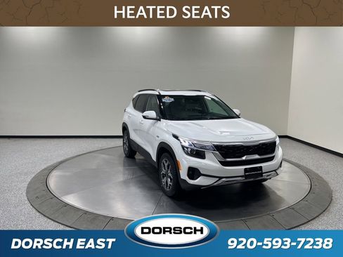 Used 2023 Kia Seltos EX AWD/4WD image 4