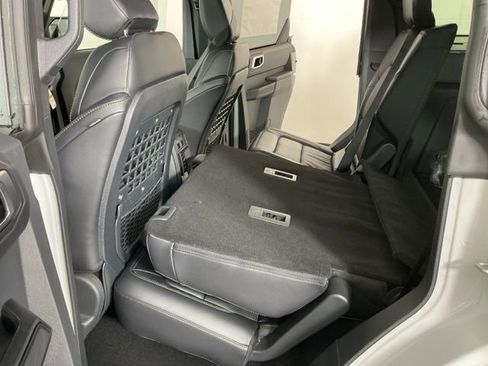 New 2026 Ford Bronco Badlands image 24