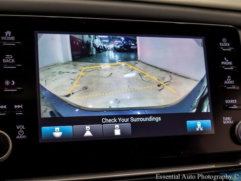 Used 2019 Honda Accord EX image 22