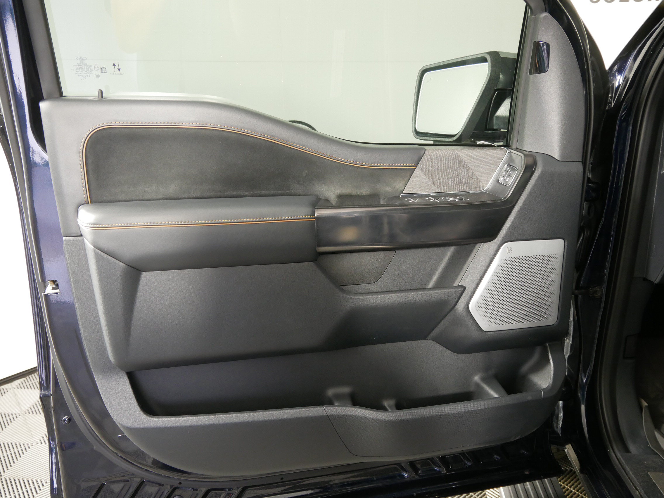 Used 2022 Ford F150 Platinum w/ Equipment Group 701A High AWD/4WD image 8