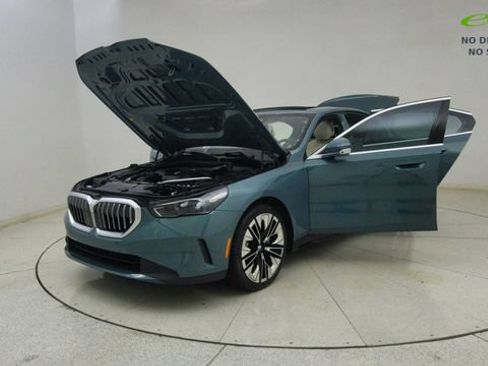 Used 2026 BMW 530i RWD image 72