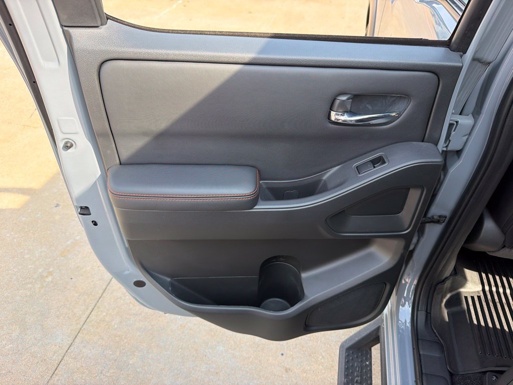 Used 2023 Nissan Frontier Pro-X w/ Pro-X Premium Package RWD image 14