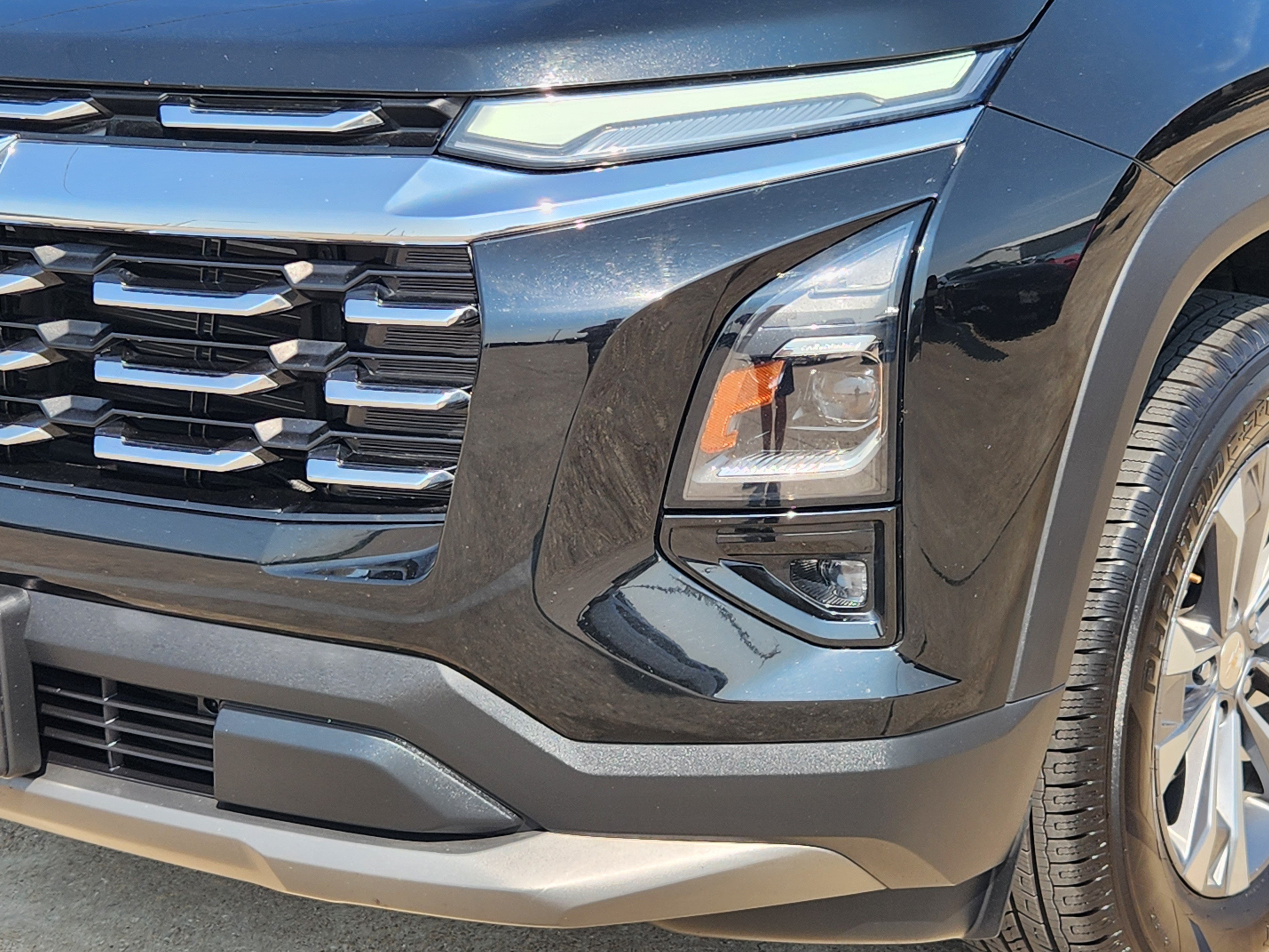 Used 2025 Chevrolet Equinox LT w/ Convenience Package II FWD image 10