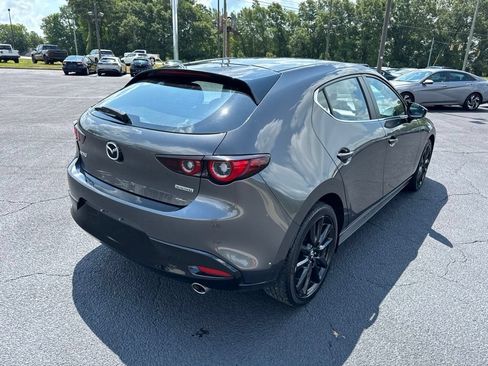 Used 2024 MAZDA MAZDA3 s FWD image 3