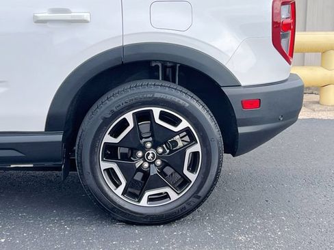 Used 2024 Ford Bronco Sport Outer Banks AWD/4WD image 32