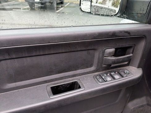 Used 2018 RAM 3500 Tradesman image 10