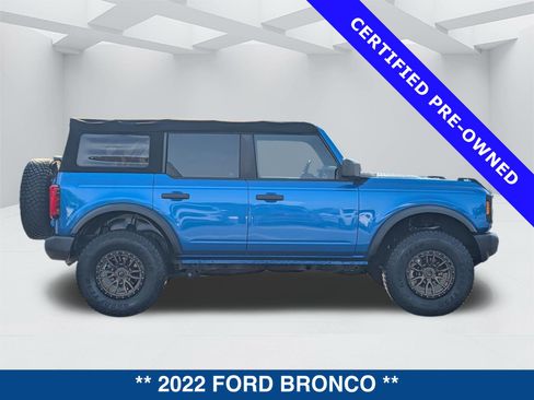 Used 2022 Ford Bronco 4-Door AWD/4WD image 4