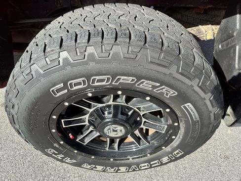 Used 2011 Dodge Dakota Big Horn w/ Convenience Group image 9