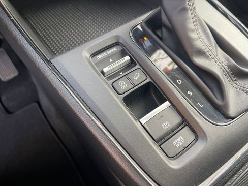 Certified 2024 Honda CR-V EX image 19