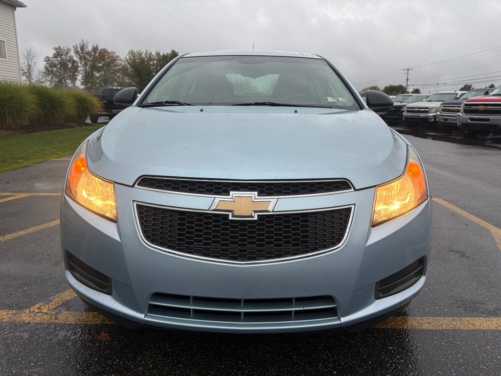 Used 2012 Chevrolet Cruze LS w/ Connectivity Package FWD image 3