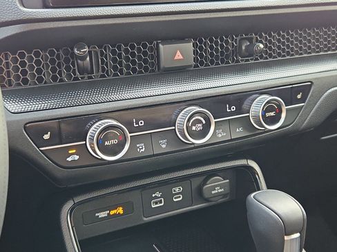 Used 2025 Honda CR-V Sport-L image 26