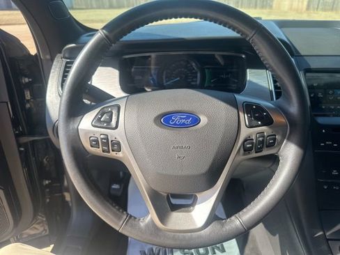 Used 2015 Ford Taurus SEL w/ Equipment Group 201A image 18