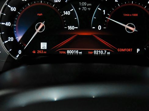 Used 2018 BMW 540i xDrive image 22