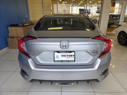 Used 2020 Honda Civic Sport image 7