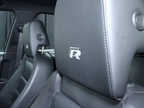 Used 2013 Volkswagen Golf 4-Door image 11