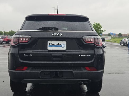Used 2022 Jeep Compass Limited AWD/4WD image 6