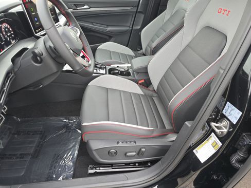 New 2026 Volkswagen GTI SE image 16