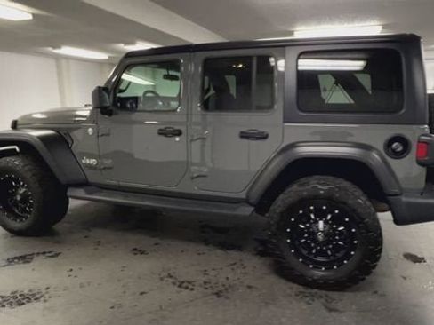 Used 2021 Jeep Wrangler Unlimited Sport image 6