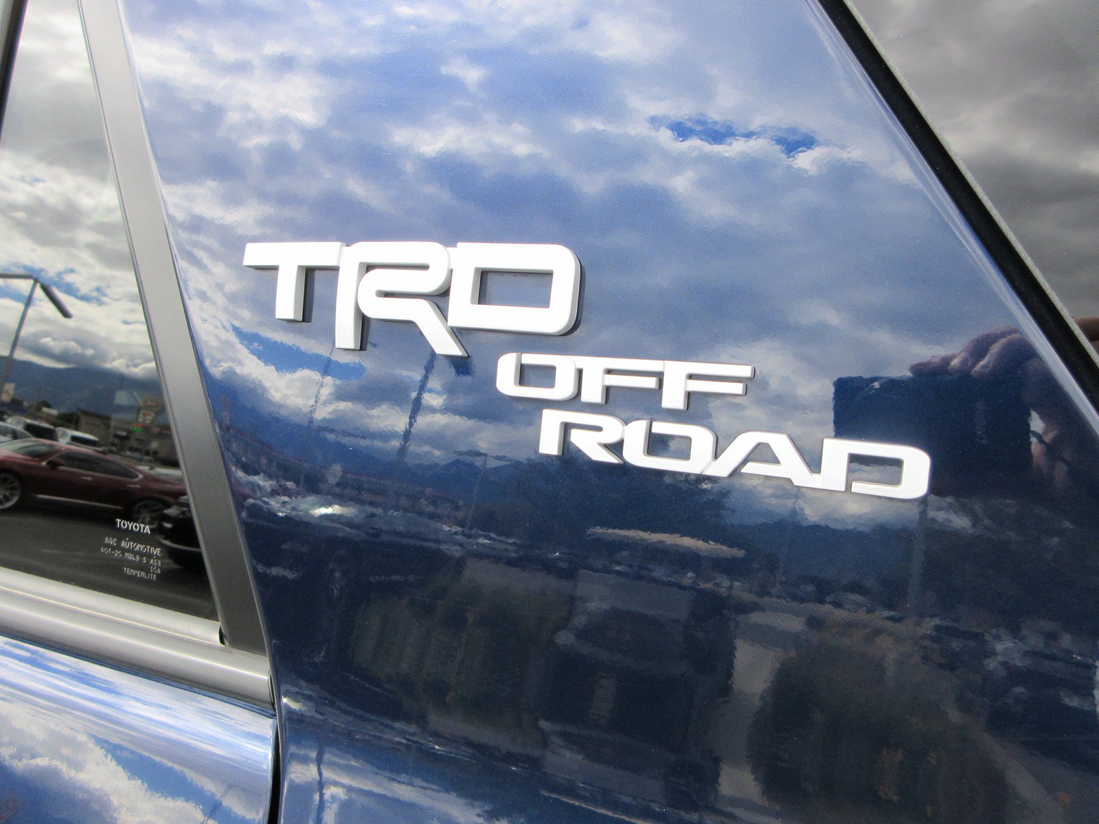 Used 2023 Toyota 4Runner TRD Off-Road Premium w/ Off Road Premium Plus Package AWD/4WD image 5