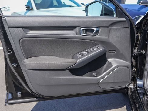 Used 2025 Honda Civic Sport image 22
