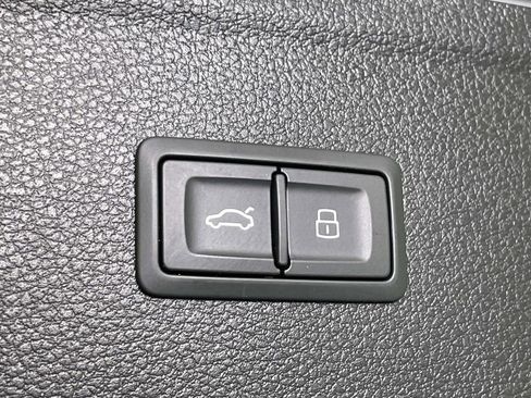 Certified 2023 Audi Q5 2.0T Premium image 21