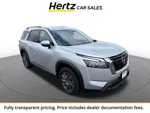 Used 2025 Nissan Pathfinder SV AWD/4WD image 1