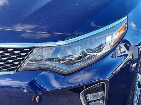 Used 2018 Kia Optima SX image 12