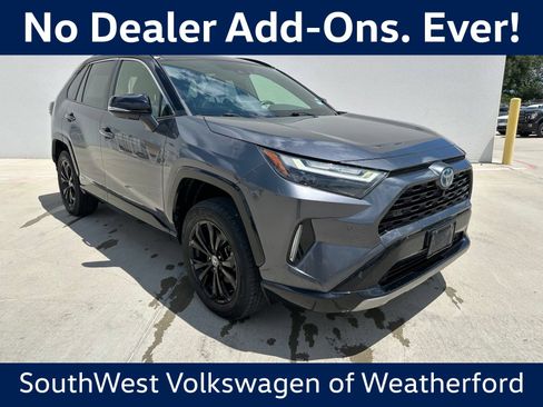 Used 2022 Toyota RAV4 XSE AWD/4WD image 1
