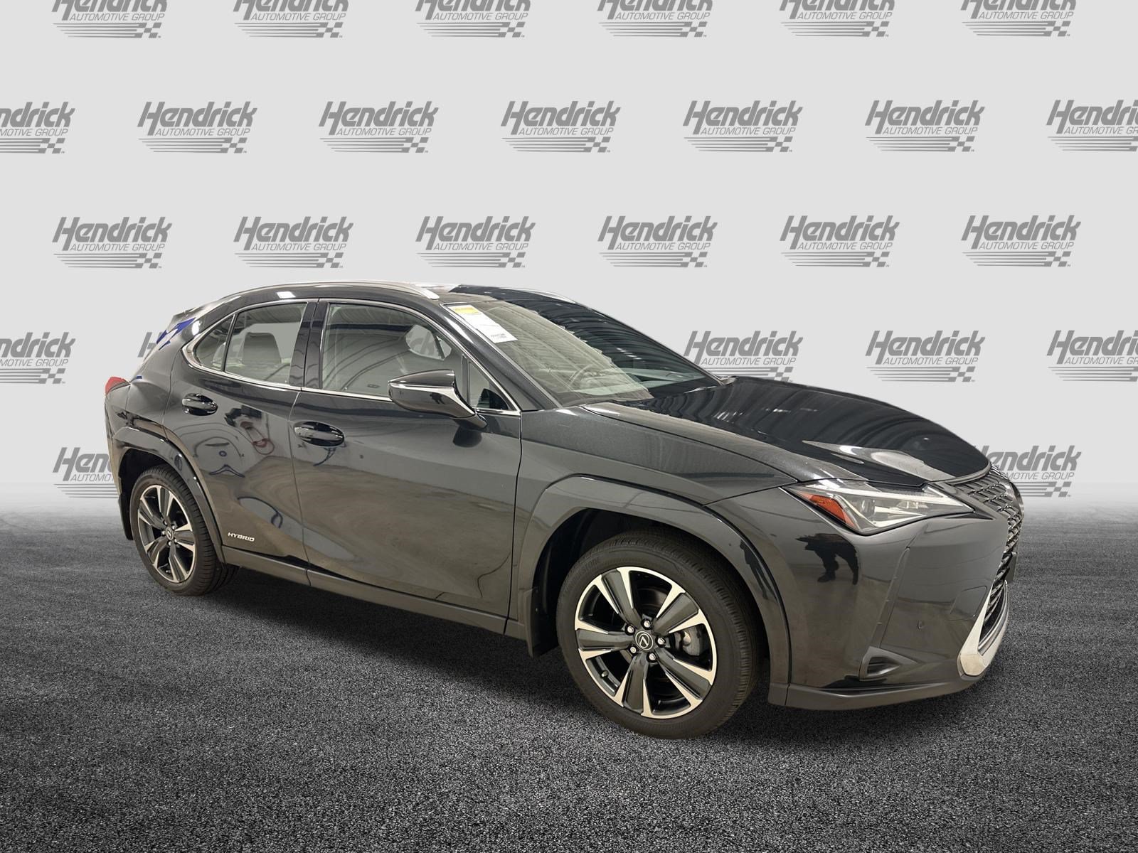 Used 2022 Lexus UX 250h w/ Premium Package AWD/4WD image 2