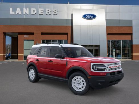 New 2025 Ford Bronco Sport Heritage w/ Convenience Package image 7