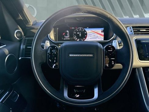 Used 2022 Land Rover Range Rover Sport HST image 12