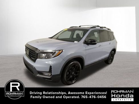 Used 2024 Honda Passport Black Edition image 1