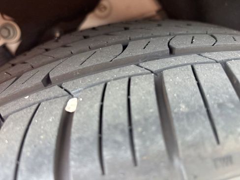 Used 2021 Land Rover Range Rover Velar S image 16