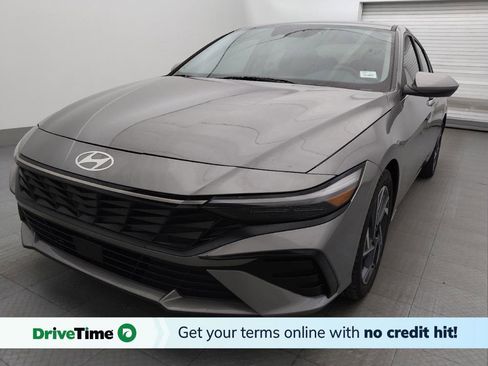Used 2024 Hyundai Elantra SEL w/ Convenience Package FWD image 1