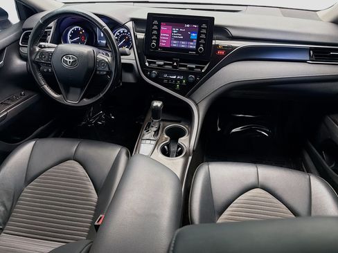 Used 2023 Toyota Camry SE FWD image 12