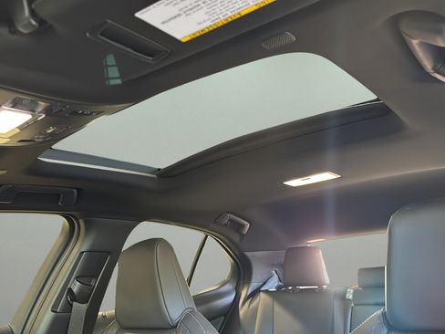New 2026 Lexus UX 300h AWD image 29